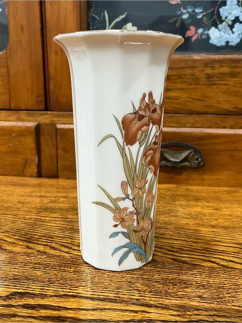 Vintage Japanese Porcelain Iris & Kingfisher Vase – Floral Art Deco Style